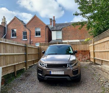 3 bedroom terraced house to rent - Photo 5