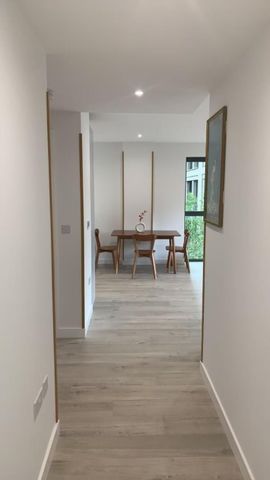 2 bedroom Flat To Let - Photo 5