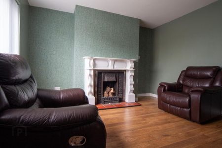 13 Hillside Crescent, Moy, BT71 7SS - Photo 2