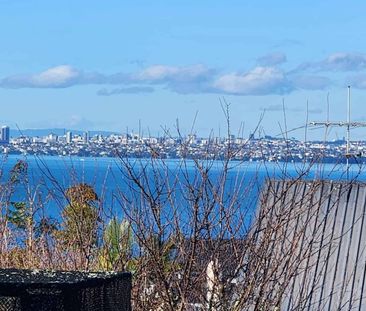 3 Bedroom Near West Harbour Marina. $770 - Photo 3