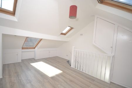 3 bed Mid Terraced House for Rent - Photo 4