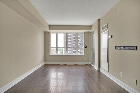 For Lease - 6 Eva Road Unit# 509, Toronto, Ontario - Photo 4