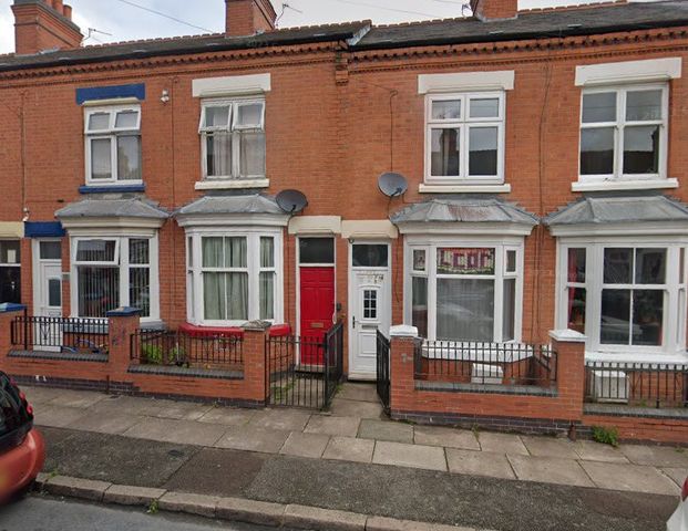 2 Bed House Stroud Road Leicester LE5 - Ace Properties - Photo 1