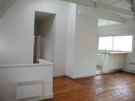 Location Appartement 4 pièces 97m² BORDEAUX 33000 - Photo 5