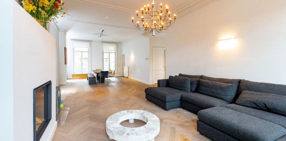 Appartement te huur in Antwerpen voor € 3.600 met 3 slaapkamers - Photo 2