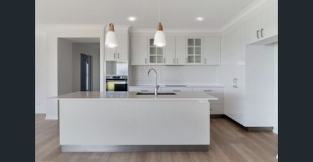 Quality Near-New Family Home – First Tenancy Opportunity - Photo 5