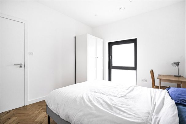 West Hill, Wandsworth, SW18 1RU - Photo 1