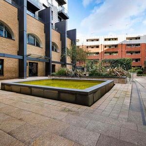 Bolsover Street, London, W1W - Photo 2