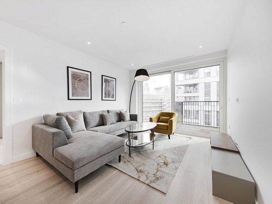 Lockgate Road, London - Photo 1