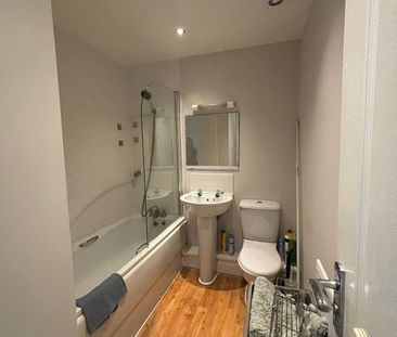 Room in a Shared House, Shakespeare Walk, M13 - Photo 6