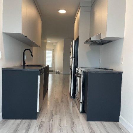 3 ½ lumineux– Vieux-Québec - Photo 3