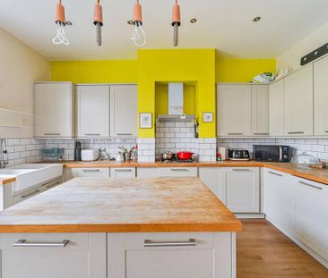 3 bedroom terraced house to rent - Photo 6