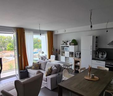 Duplex te huur in Anderlecht voor € 1.100 met 1 slaapkamer - Foto 2