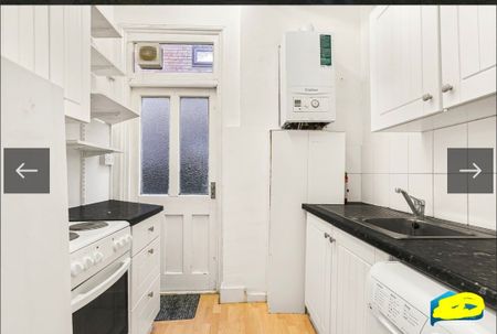 Room in a Shared Flat, Woodside Park Road, N12 - Photo 4