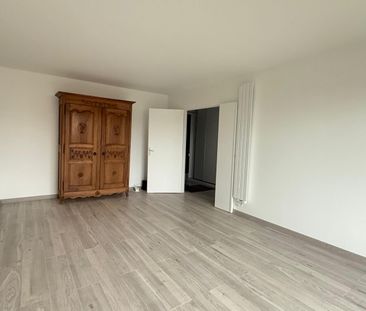 Location Appartement 3 pièces 68m² - Photo 6