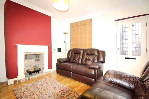 Stoke Fields, Guildford, Surrey, GU1 4LT - Photo 1