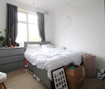 4 Bed Terraced House, Atkins Road, SW12 - Photo 6