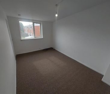 Plas Islwyn, CWMBRAN - Photo 6