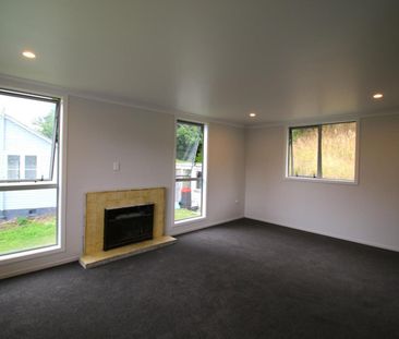 Fully refurbished in Taihape! - Photo 3
