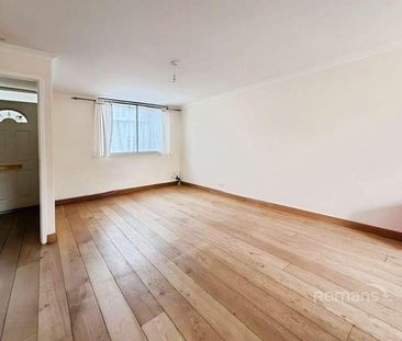 Wootton Way, Maidenhead, SL6 - Photo 1