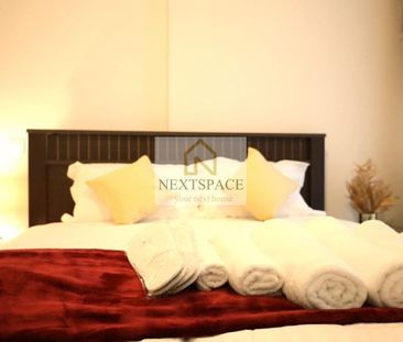 Furnished 1 Bed I Open Kitchen I Spacious Layout - Photo 1