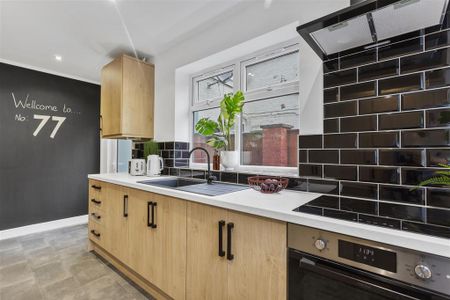 Studio to rent - Photo 5