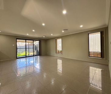 MODERN LOW MAINTENANCE LIVING! - Photo 2