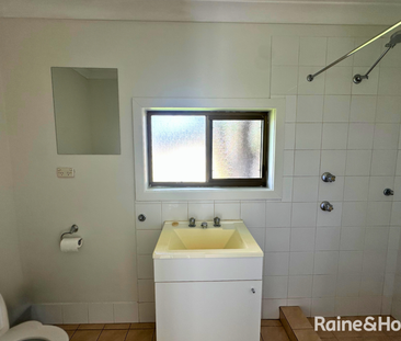 Comfortable & Low Maintenance Living Close to Everything - Photo 4