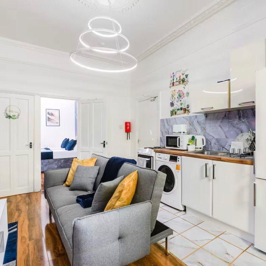 1 Bed Flat, Wilton Avenue, SO15 - Photo 1