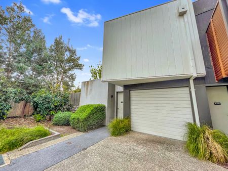 5/52 Gadd Street, Northcote VIC 3070 - Photo 5