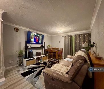 2 bedroom flat to rent - Photo 4