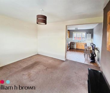 Teviot Avenue, Essex, Aveley - Photo 1