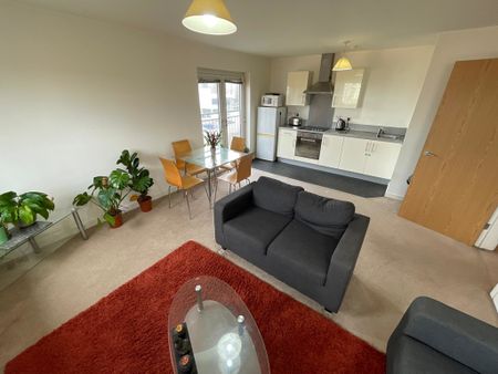 2 bedroom to let - Photo 3