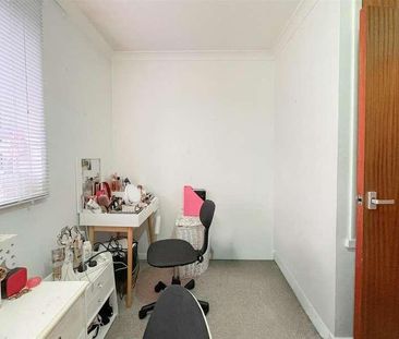 Horseshoe Close, St. Leonards, TN38 - Photo 2