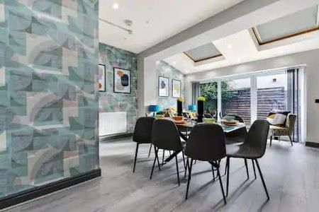 3 Bed Terraced House, Southfield Road, W4 - Photo 4