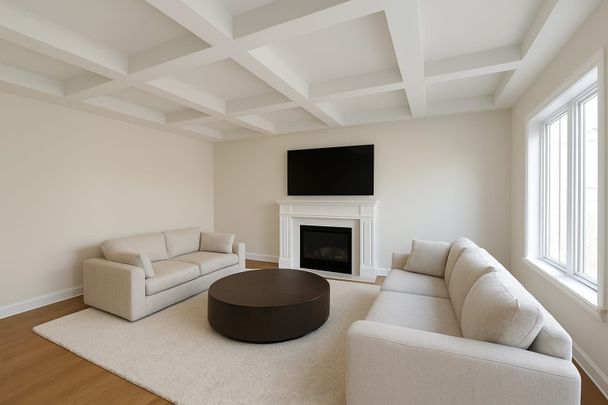 For Lease - 8 La Reine Avenue, Richmond Hill, Ontario - Photo 1