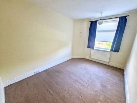 2 bed semi-detached house to rent in NE3 - Photo 3