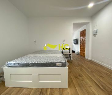 Alquiler Estudio en Urbanización - El Bosque, Villaviciosa De Odón - Photo 2