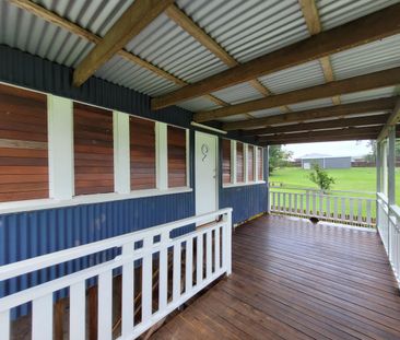 Highset House - Goondi - Photo 5