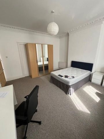 6 bedroom house to rent - Photo 5