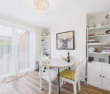 15 Connsbrook Park, Belfast, BT4 1NF - Photo 3