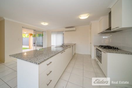 Convenient Location - Photo 5