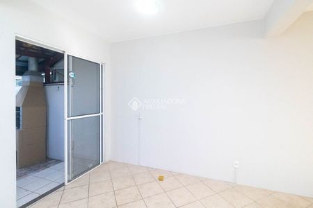 Casa em Condomínio com 2 quartos e 70m² para alugar em Humaitá, Porto Alegre. - Photo 2
