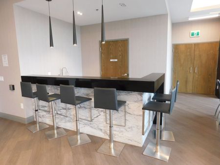 For Lease - 99 Eagle Rock Way Unit# 312, Vaughan, Ontario - Photo 5