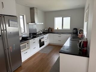 B/32 Halswater Drive, Churton Park - Photo 4