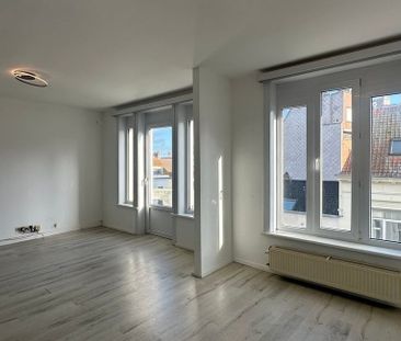 Appartement te huur in Oostende voor € 825 met 3 slaapkamers - Photo 5
