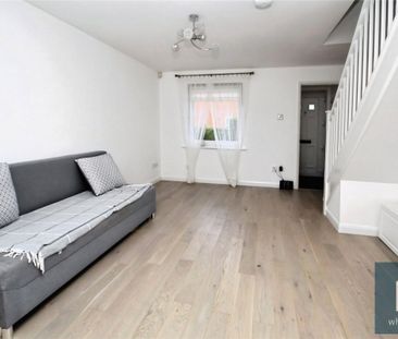 Providence Green, Pontefract, West Yorkshire, WF8 - Photo 3