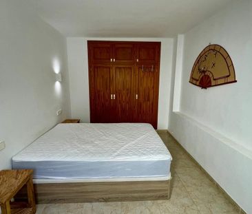 8 Carrer Zorrilla, Andratx, Balearic Islands 07157 - Photo 3