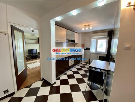 Inchiriere apartament 2 camere Decebal - Photo 4