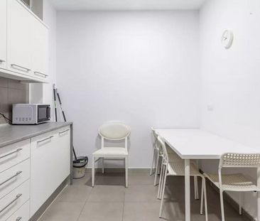 Carrer Almirall Cadarso, Valencia, Valencian Community 46005 - Photo 6